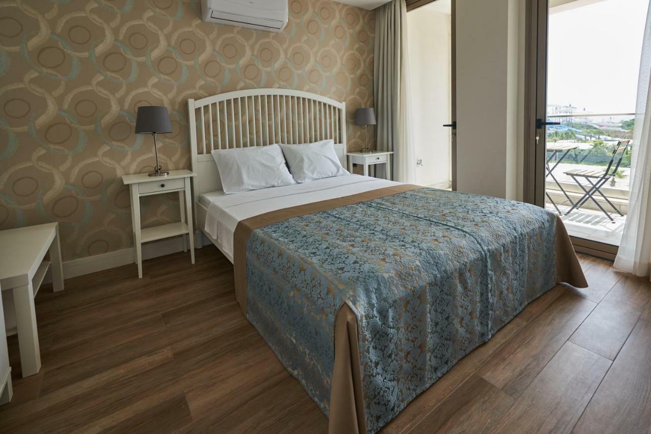 Lara Suite'S Apart Hotel Camili  Екстер'єр фото