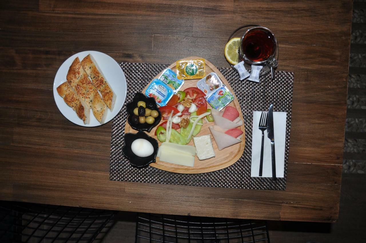Lara Suite'S Apart Hotel Camili  Екстер'єр фото